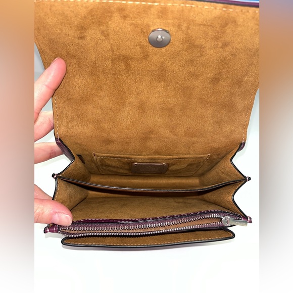 Coach Mini Klare Crossbody With Puffy Diamond Quilting - Picture 8 of 10